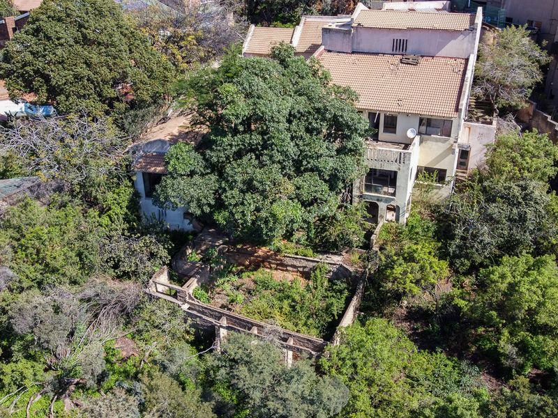 Renovate or Rebuild with Spectacular Views - Photo 7