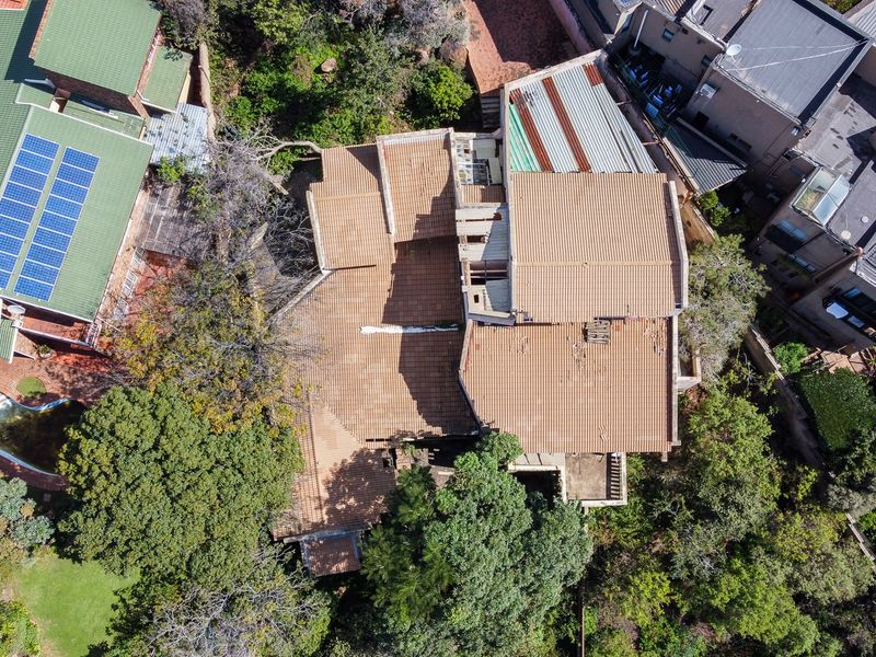 Renovate or Rebuild with Spectacular Views - Photo 9