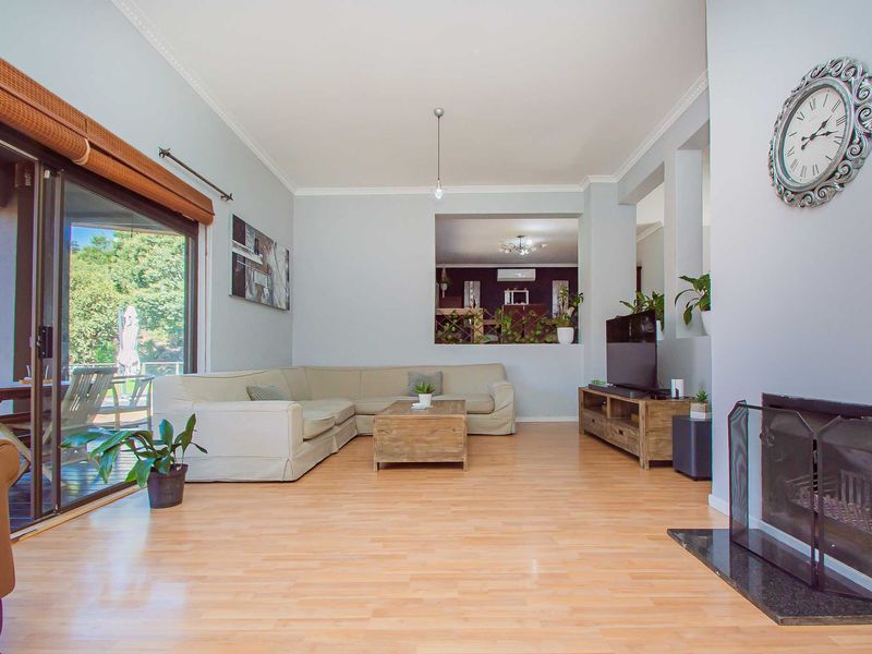 A Home of Distinction Set Amidst Natural Splendour - Photo 6