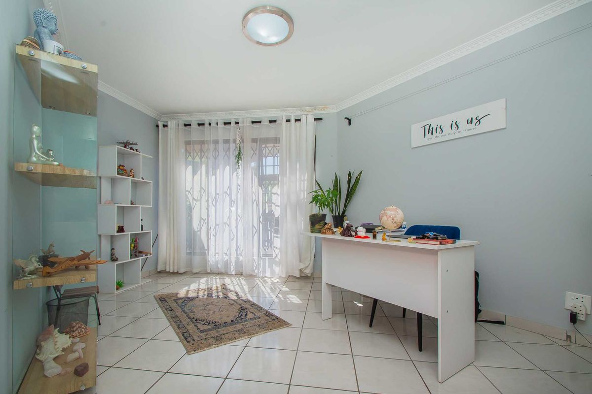 A Home of Distinction Set Amidst Natural Splendour - Photo 5