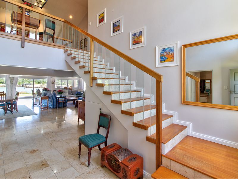 Elegant Waterfront Escape on Royal Alfred Marina, Port Alfred - Photo 9