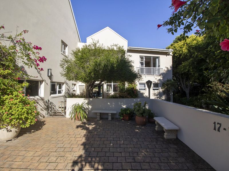 Elegant Waterfront Escape on Royal Alfred Marina, Port Alfred - Photo 5