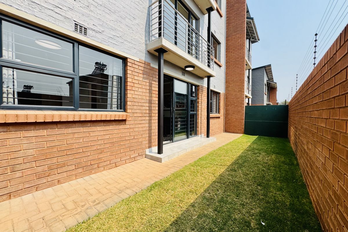 Modern 2-Bedroom Apartment for Sale in Montana - Photo 4