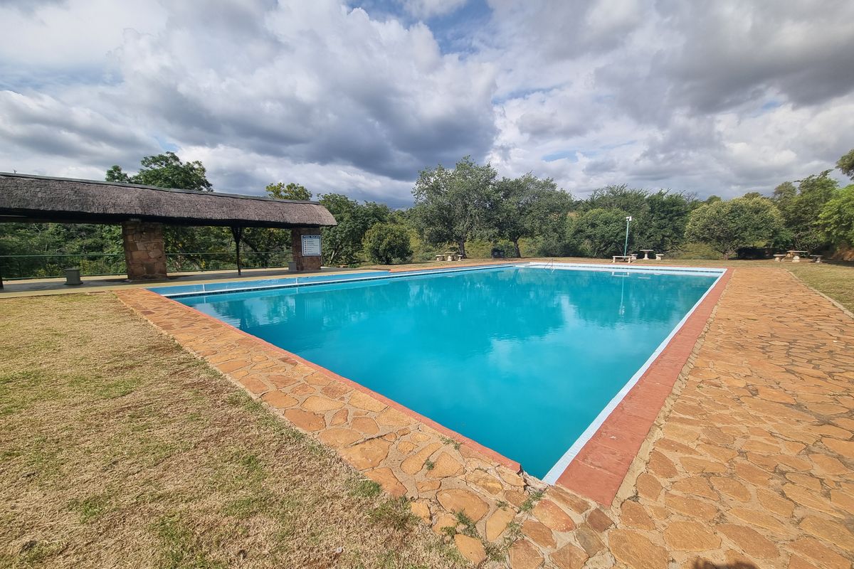 Utopia Nature Estate - Charming 1-Bedroom  Bed & Breakfast or Weekend Getaway! - Photo 2