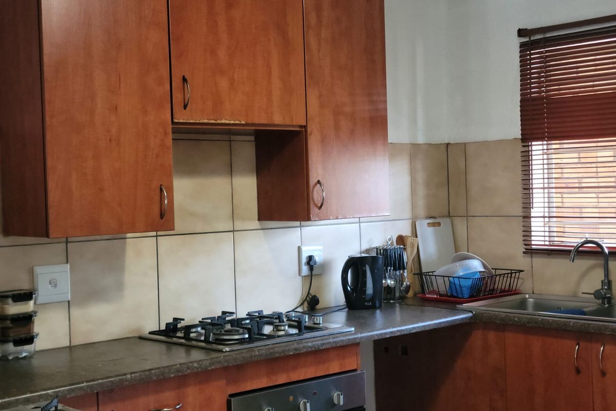 A Hidden Gem!! - Photo 5