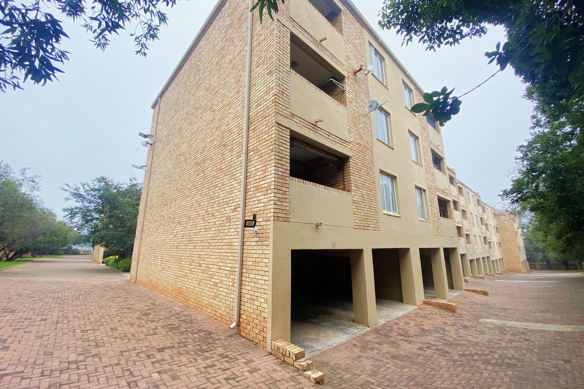 A Hidden Gem!! - Photo 2