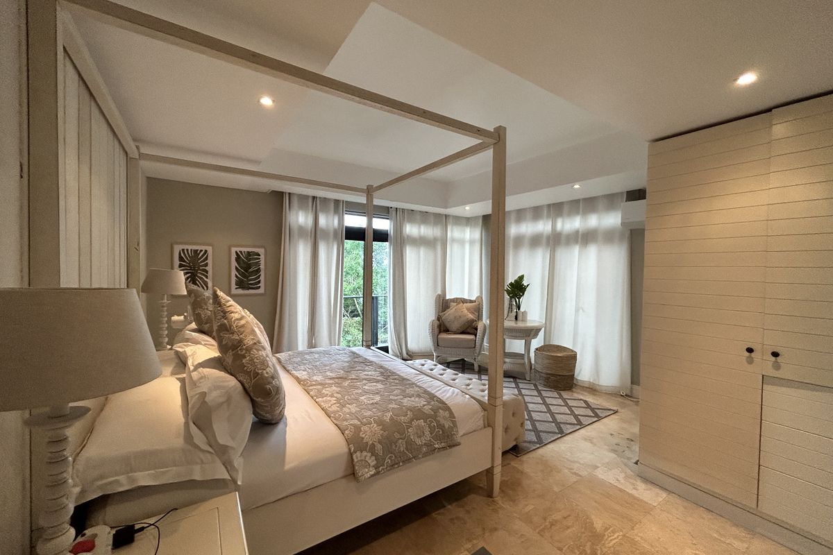 Luxury Apartment on Secure Golf Estate! - Photo 4