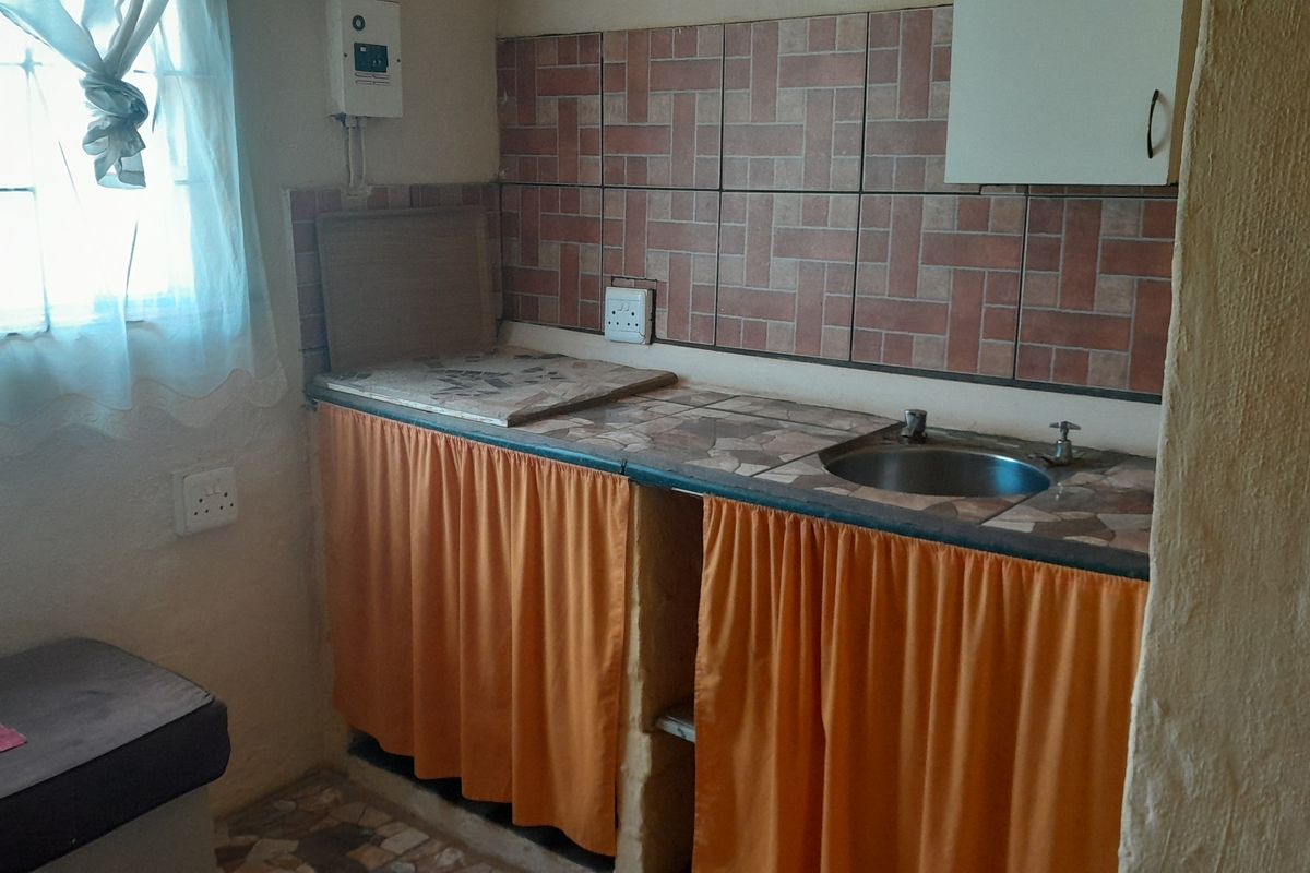 Room for Rent Balfour, Mpumalanga - Photo 2