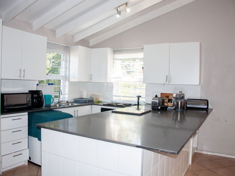 Private, Easy-Care Lifestyle For R1 200 000 - Photo 5