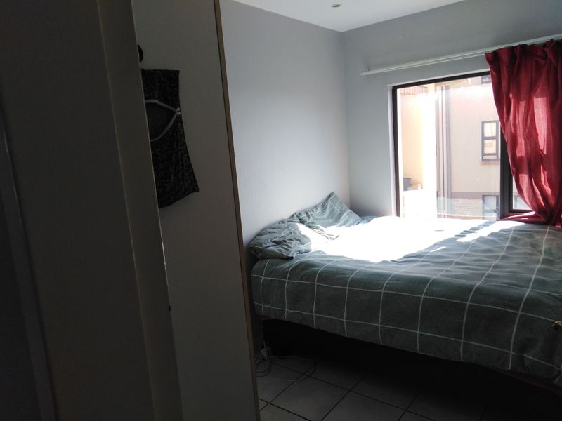 Lovely flat in upmarket estate - Photo 8