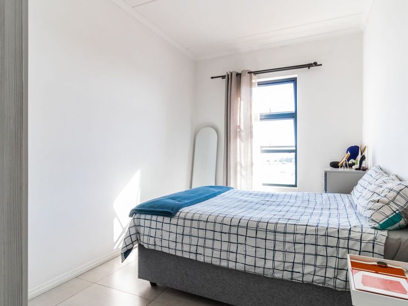 Modern Living in the Heart of Midrand – Your Stylish Retreat Awaits! - Photo 9