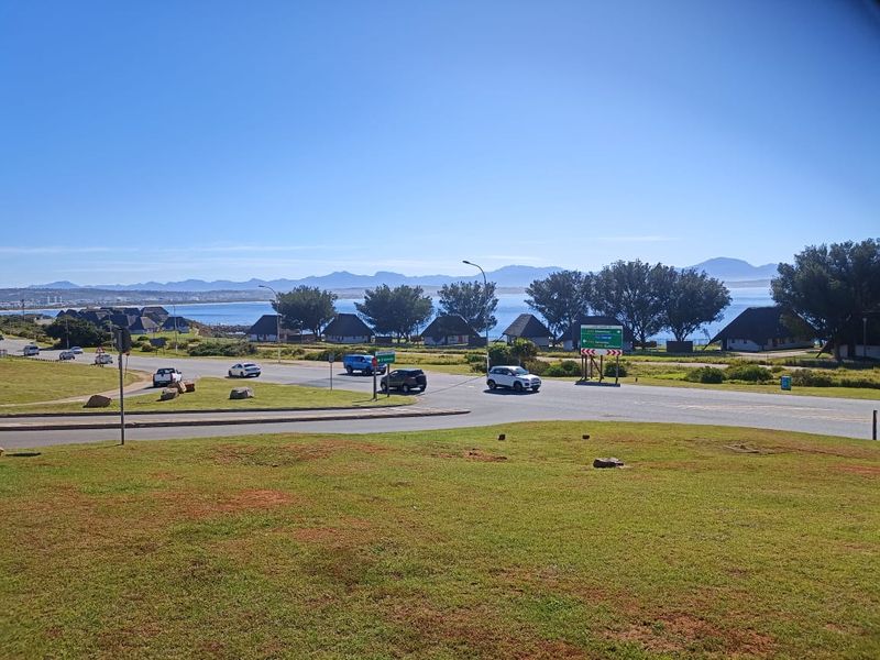 Sea View Apartment in De Bakke – Coastal Living at Its Best - Photo 4