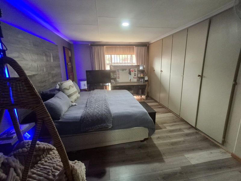 Modern Smart Five Bedroom Home with Solar and Security - Photo 6