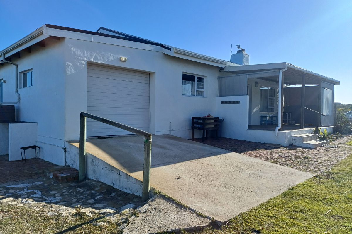 Charming 2-Bedroom Long-Term Rental in Struisbaai - Photo 2