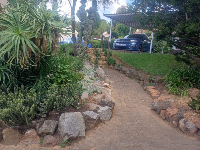 Do not buy this property if you do not want tranquility - Photo 6