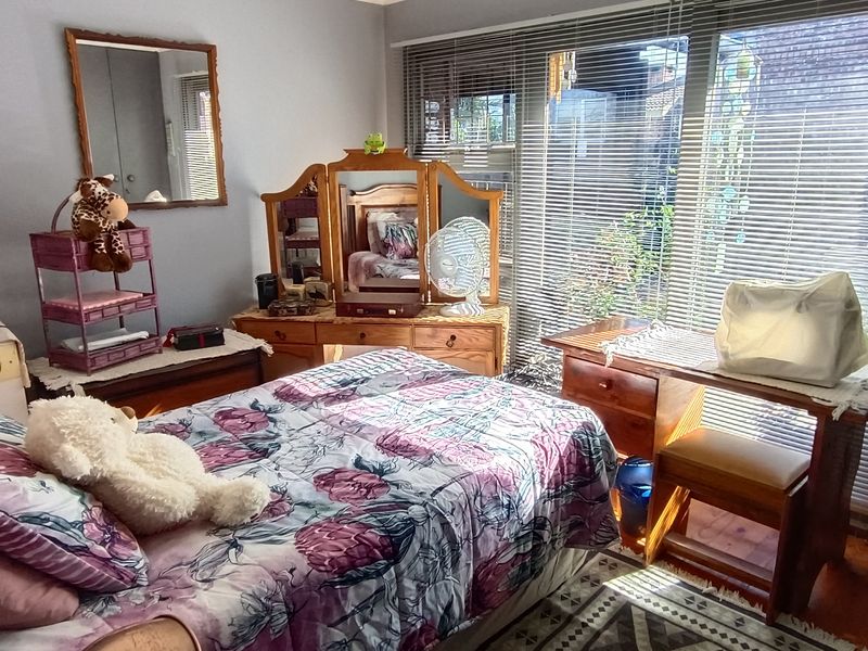 Walking Distance to the Beach with Two Rental Income Generating Flats! in Paradise Beach - Photo 6