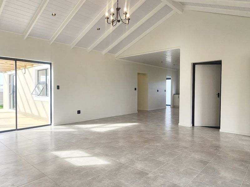 Modern Comfort Meets Countryside Charm - Photo 10
