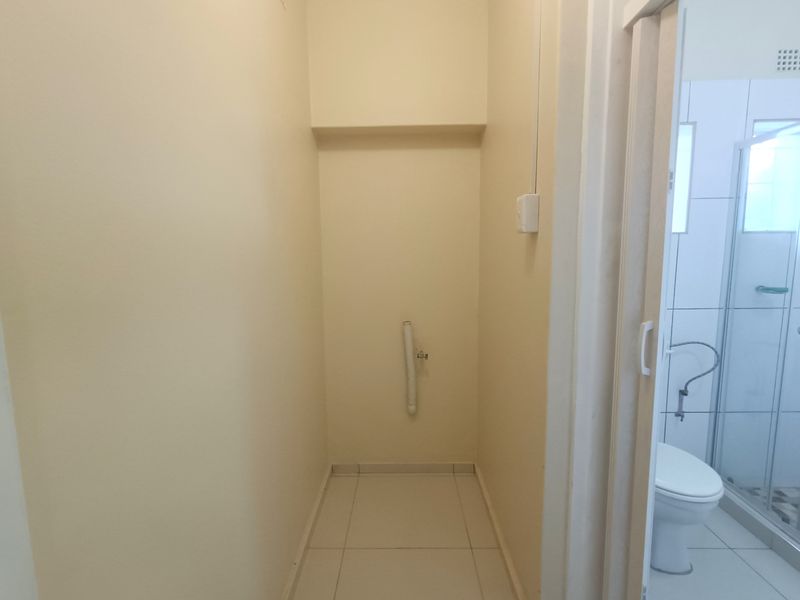 Cozy Garden Cottage - Photo 7