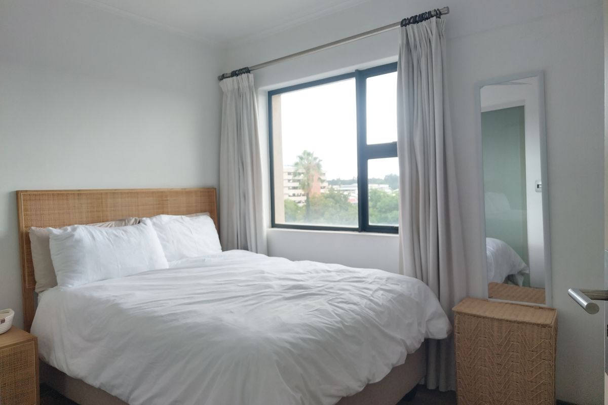 Want a place close to the Gautrain station or University of Pretoria - Photo 5