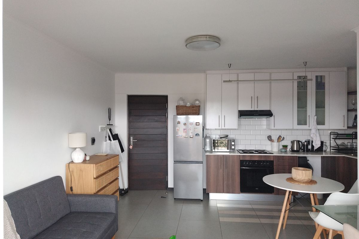 Want a place close to the Gautrain station or University of Pretoria - Photo 4