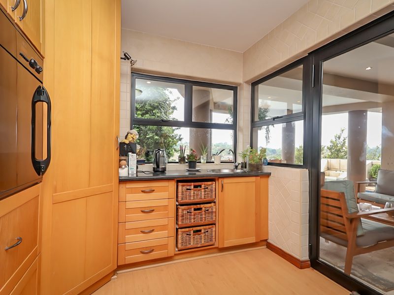 Luxury Living. Unmatched Views. A Home That Demands Attention - Photo 10