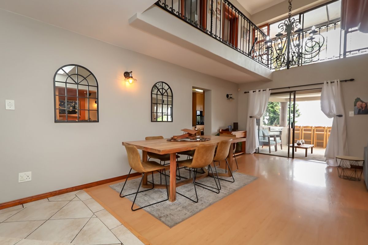 Luxury Living. Unmatched Views. A Home That Demands Attention - Photo 5