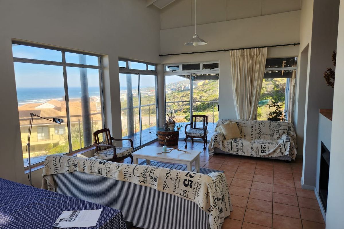 SEASIDE LUXURY IN JONGENSFONTEIN – BREATHTAKING OCEAN VIEWS! - Photo 4