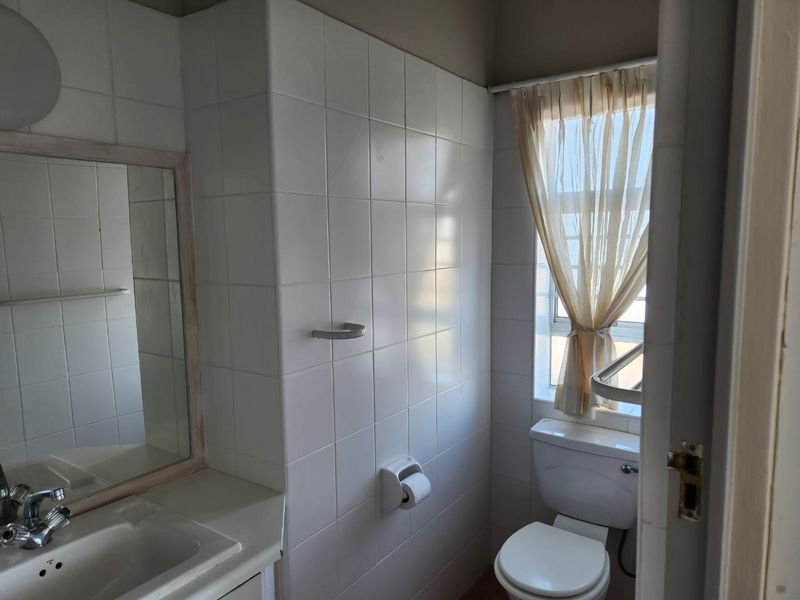 SEASIDE LUXURY IN JONGENSFONTEIN – BREATHTAKING OCEAN VIEWS! - Photo 10