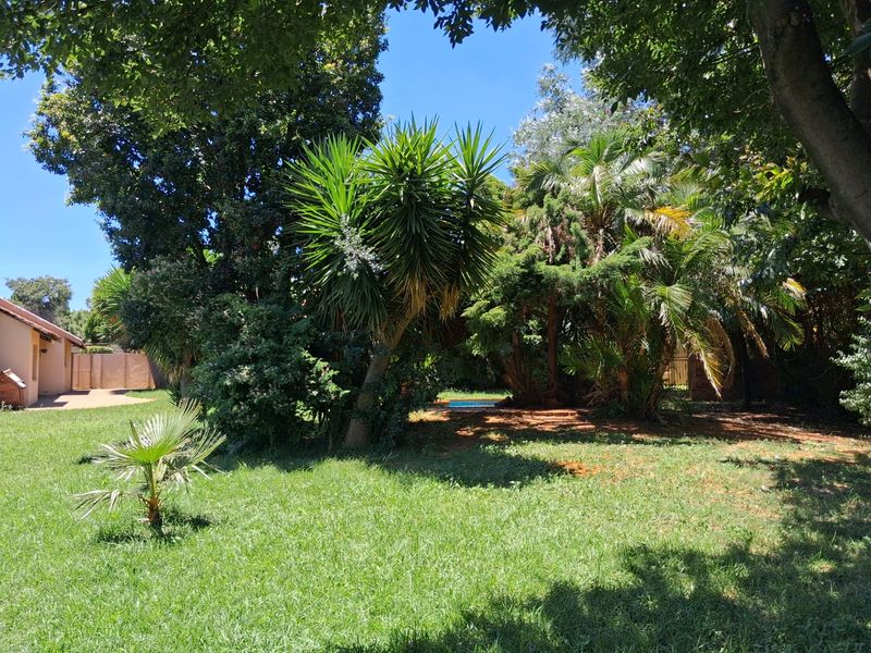 Space, Potential & Location! Create Your Dream Home in a Prime Spot - Photo 2