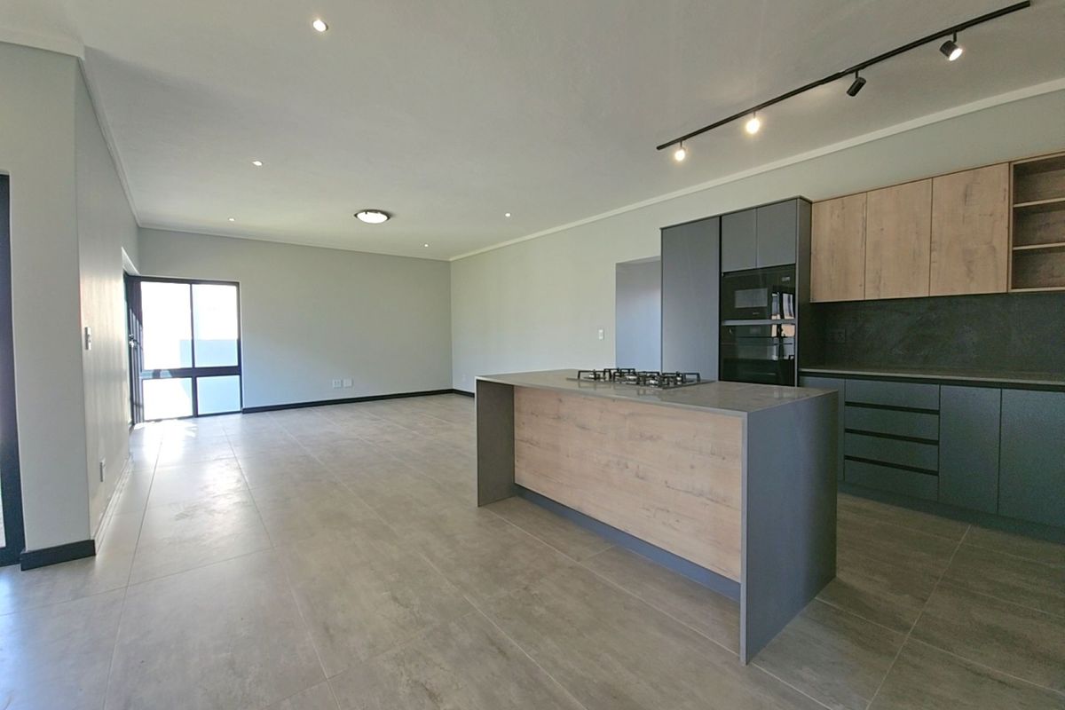 Discover this exquisite double-storey 3 bedroom home in Fountainbrook Estate - Photo 2