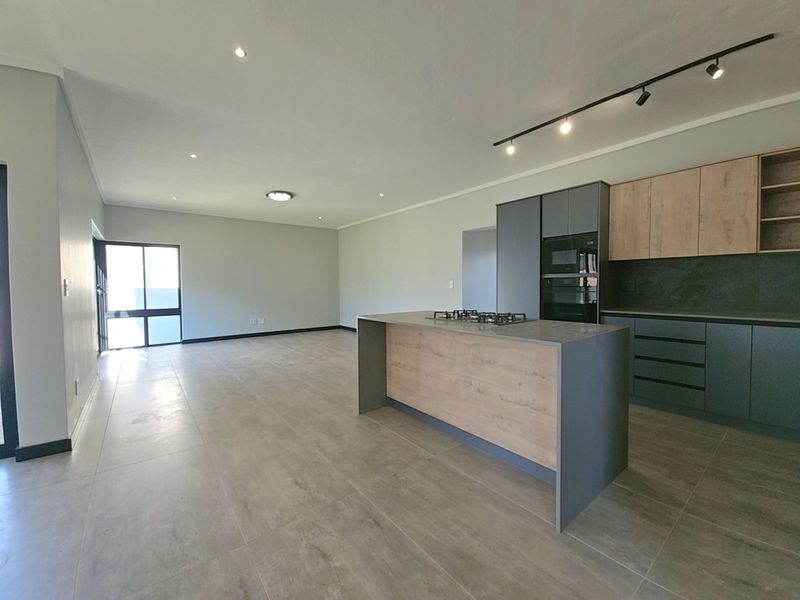 Discover this exquisite double-storey 3 bedroom home in Fountainbrook Estate - Photo 2