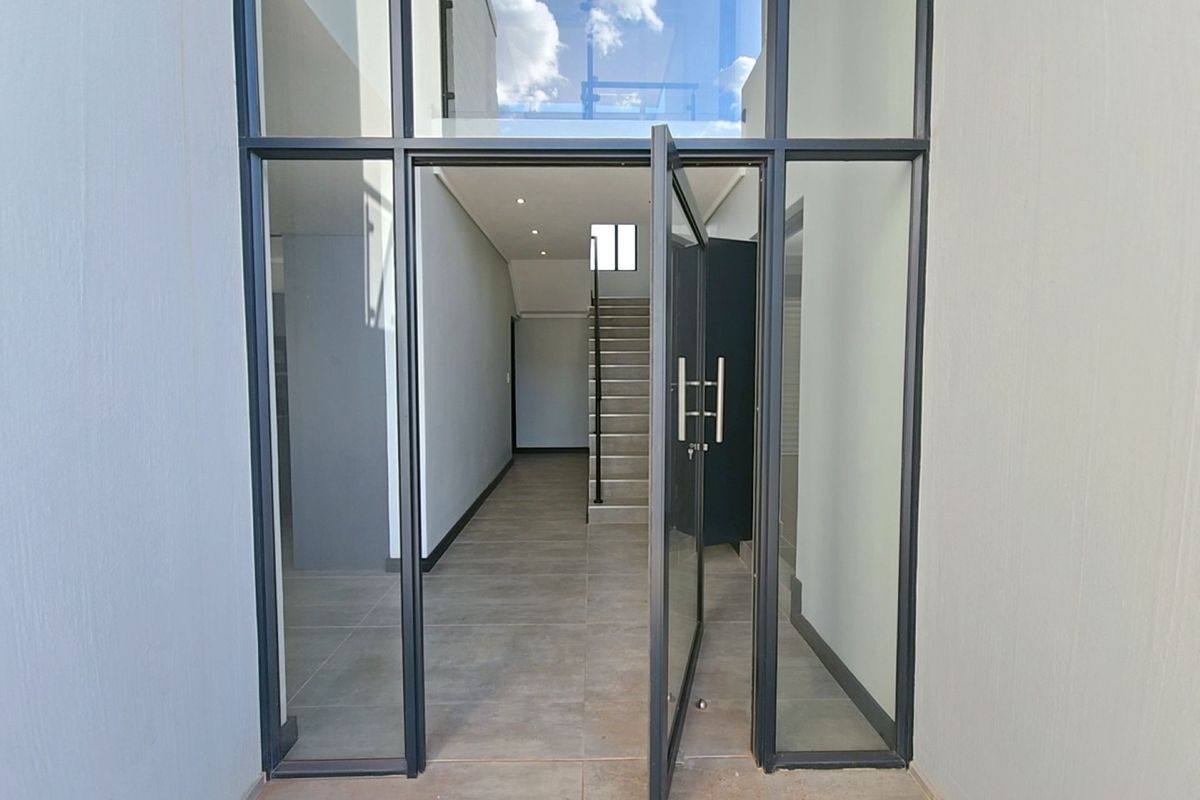 Discover this exquisite double-storey 3 bedroom home in Fountainbrook Estate - Photo 5