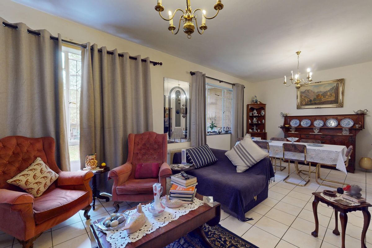 Apartment For Sale In Germiston - Photo 2