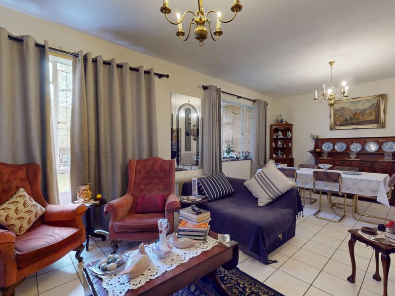 Apartment For Sale In Germiston - Photo 2