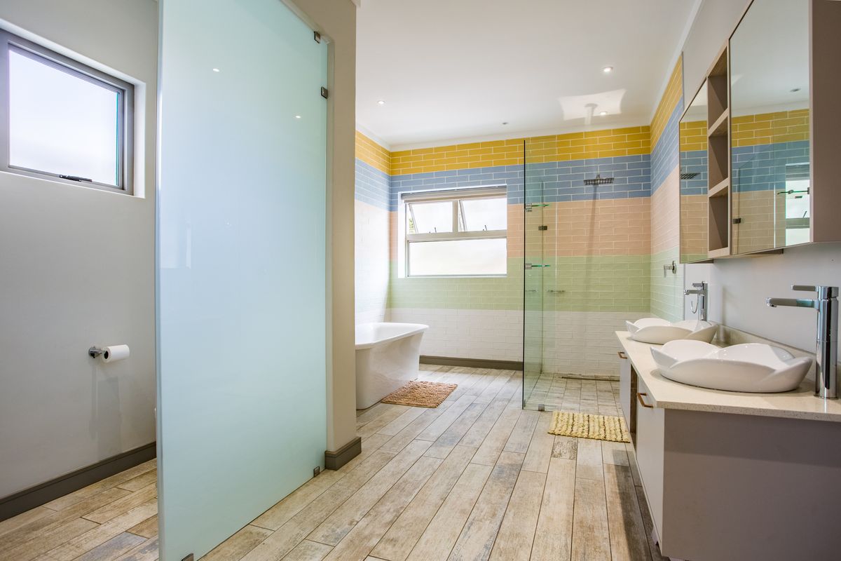 Joie de vivre living at its finest - Photo 4