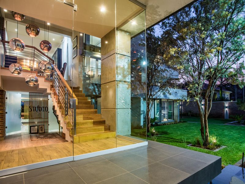 Joie de vivre living at its finest - Photo 9