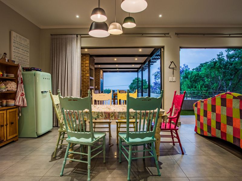 Joie de vivre living at its finest - Photo 8