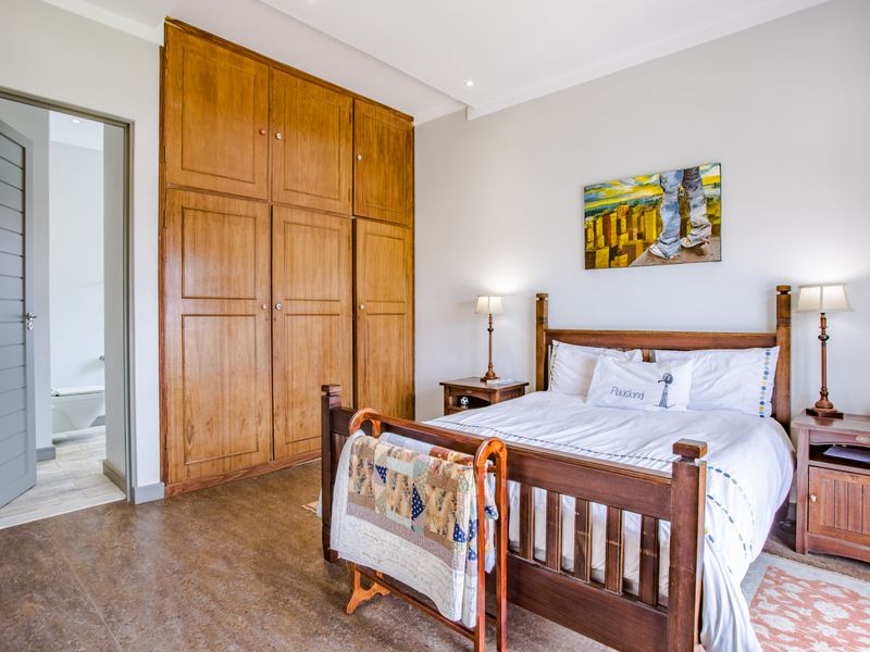 Joie de vivre living at its finest - Photo 6