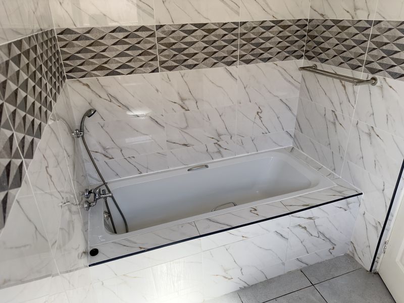 Brand New Modern Family Home with Double Garage. - Photo 6