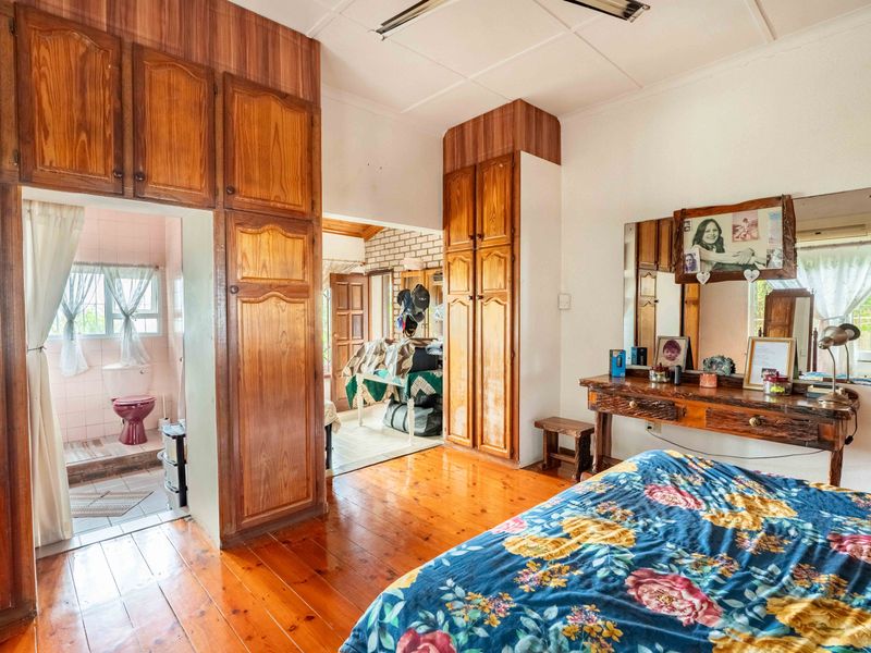 Dual Home Coastal Retreat with Uninterrupted Sea Views - Photo 10