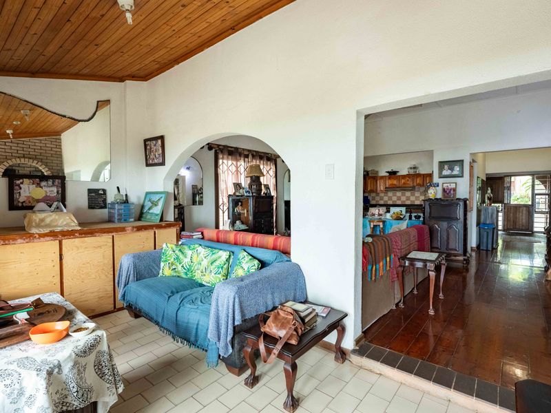 Dual Home Coastal Retreat with Uninterrupted Sea Views - Photo 7