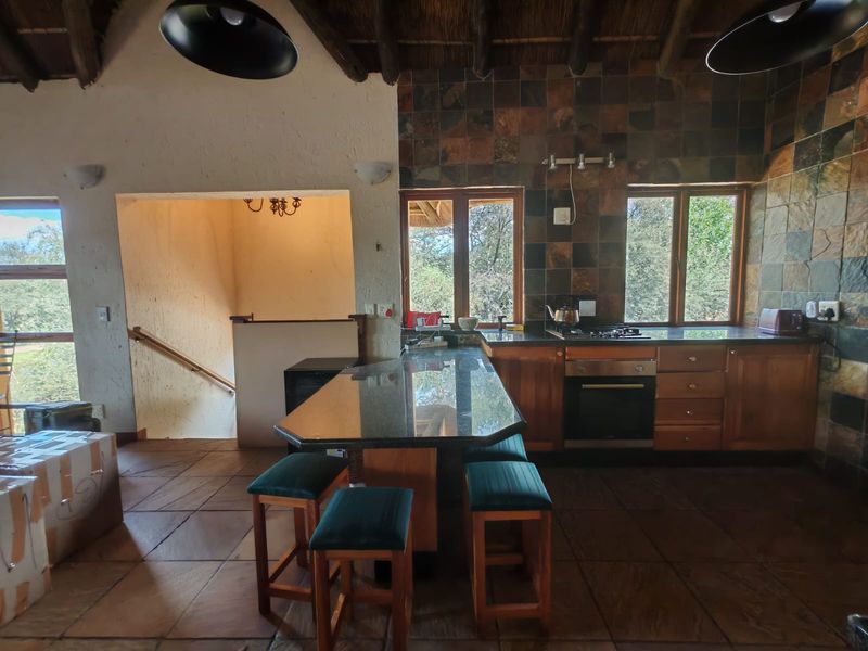 4 Bedroom House for Sale in Boschenvaal River Front Lodges - Photo 4