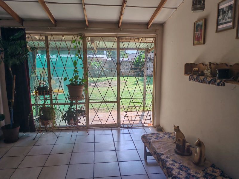 4 Bedroom House for Sale in Sasolburg - Photo 7