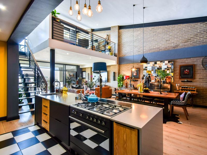 Luxurious Penthouse Living | Lock-Up-and-Go Convenience - Photo 3