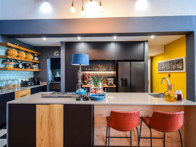 Luxurious Penthouse Living | Lock-Up-and-Go Convenience - Photo 6