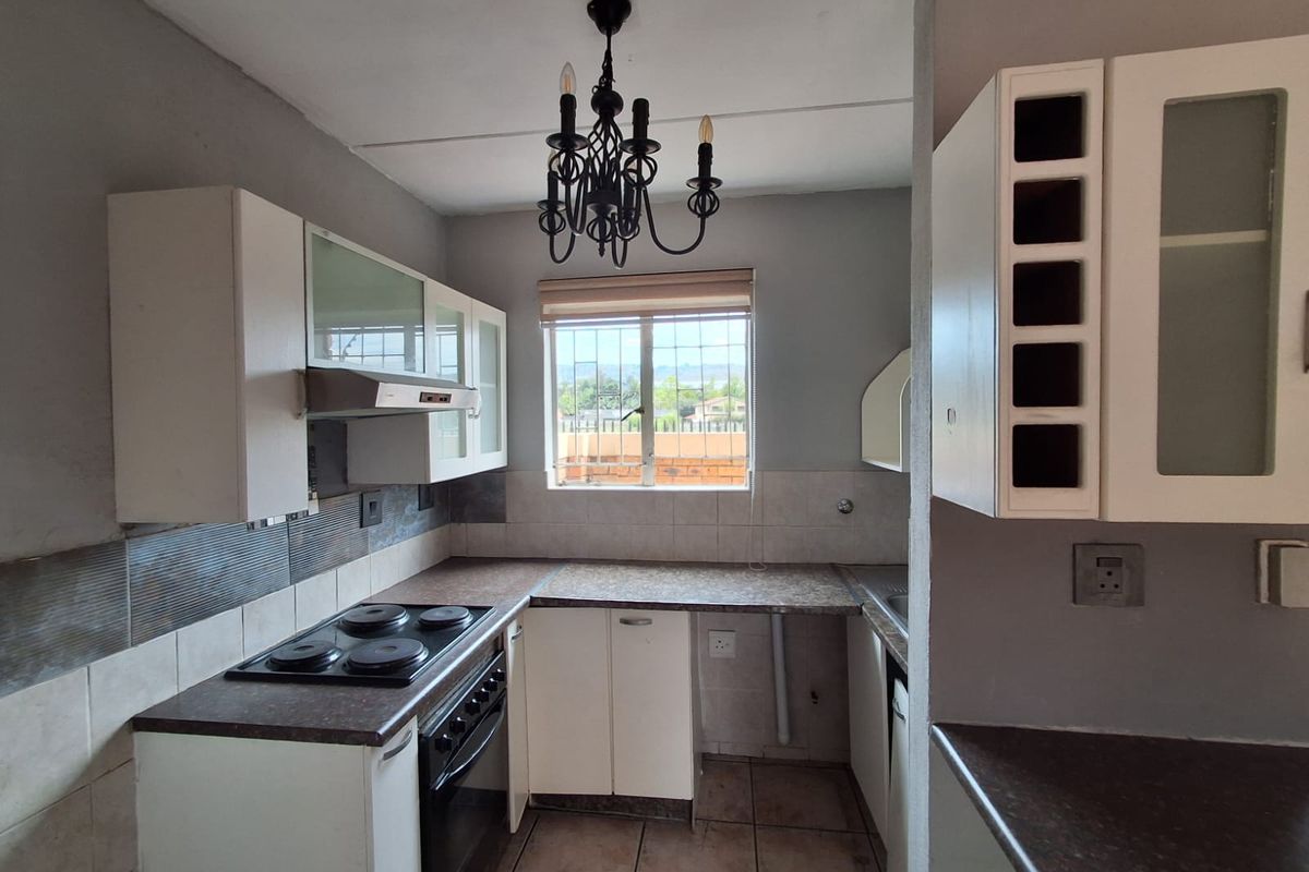 Stop Renting and Start Living! Your Perfect Move-In-Ready Home is Here. - Photo 5