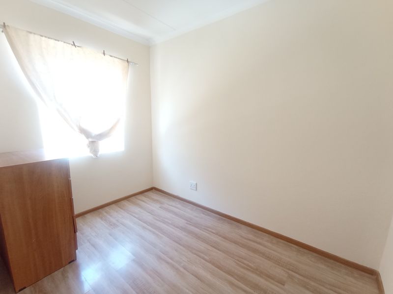 Secure Estate-Style Living | 3-Bedroom Home in Witpoortjie - Photo 8