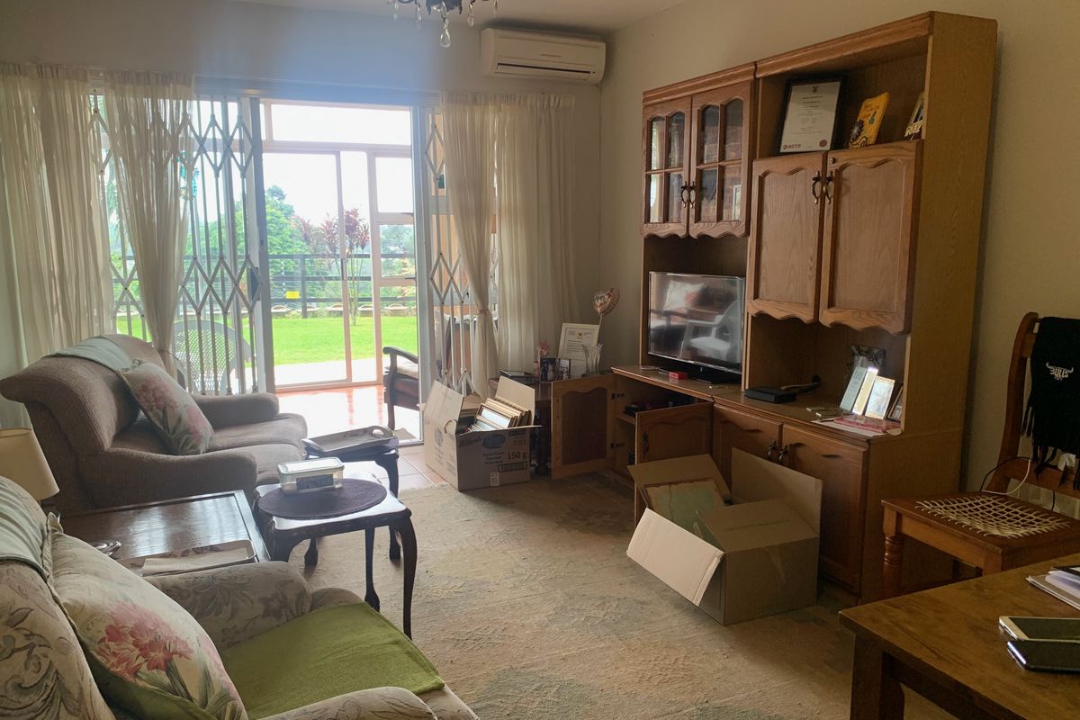 Two Bedroom Unit at Bethany Gardens - Photo 4