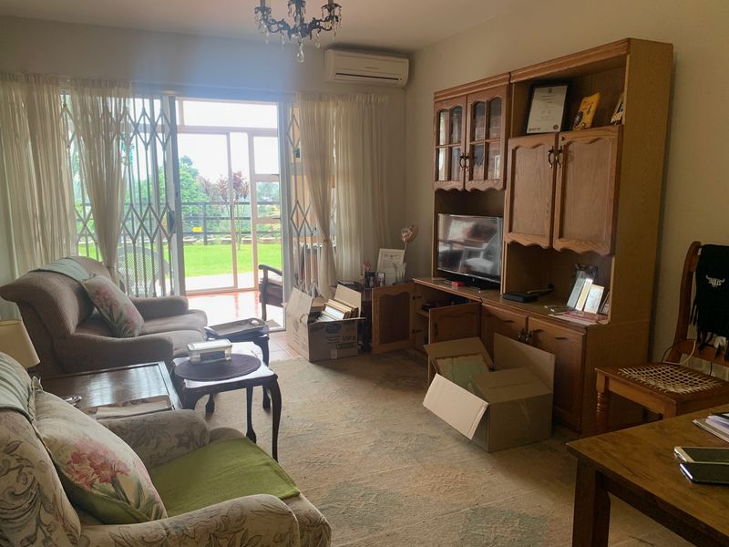 Two Bedroom Unit at Bethany Gardens - Photo 4