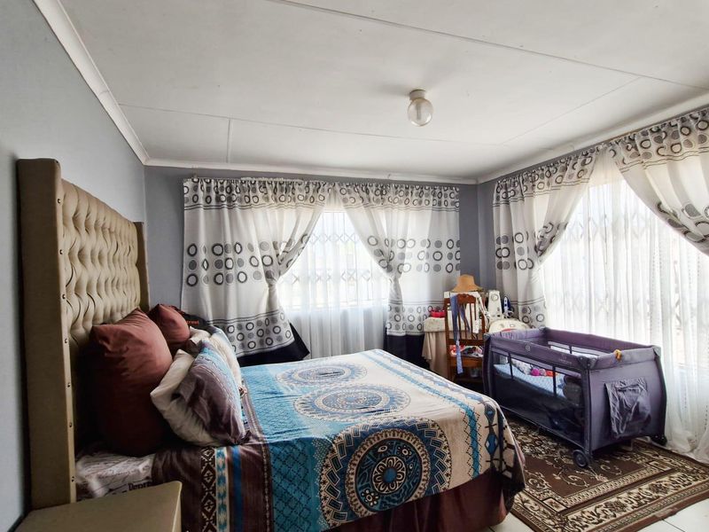Freehold For Sale In Secunda - Photo 10